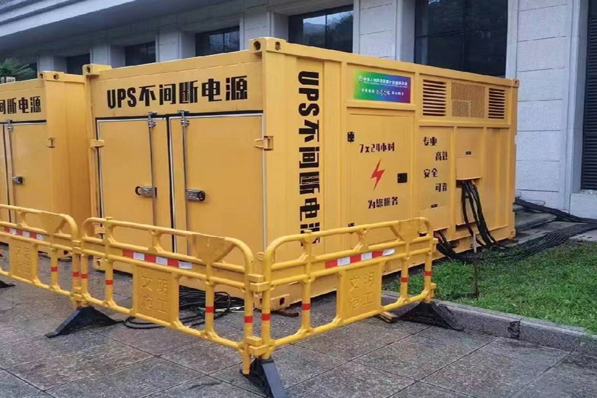 鸡东发电机租赁施工现场